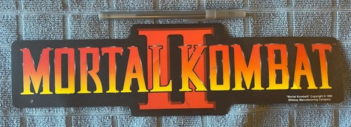 Adesivo mortal kombat - mortal,